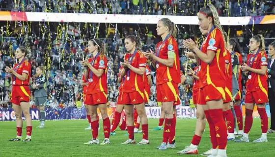 UNA ESPAÑA SUPERIOR CAE EN LOS PENALTIS