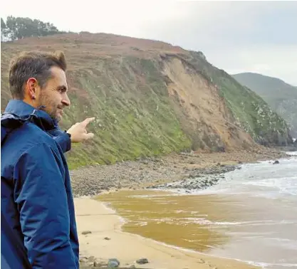 «O RISCO É EXTREMO, PEDIMOS Á XENTE QUE NON SE ACERQUE»