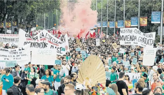 CLAMOR POR EL DERECHO A LA VIVIENDA