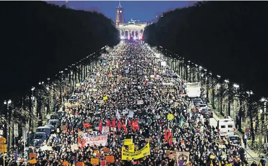 MARCHAS CONTRA LOS ULTRAS EN ALEMANIA