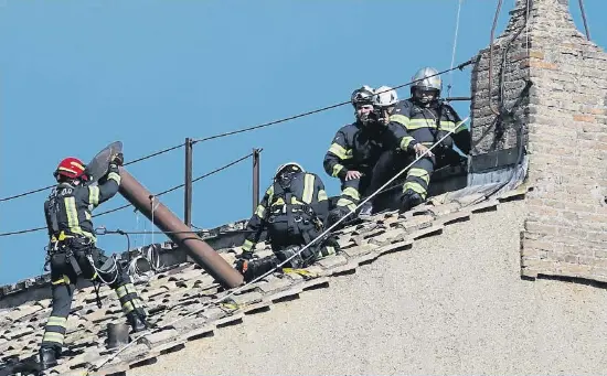 LA CHIMENEA QUE ANUNCIARÁ QUE HAY PAPA