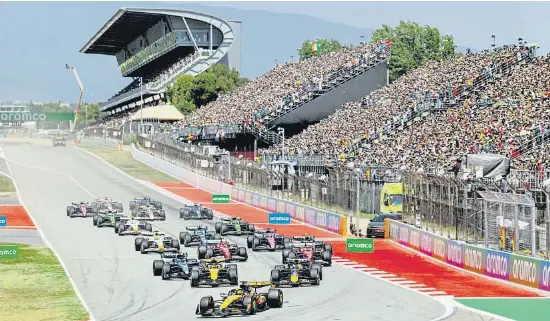 PÚBLICO ENTREGADO EN MONTMELÓ