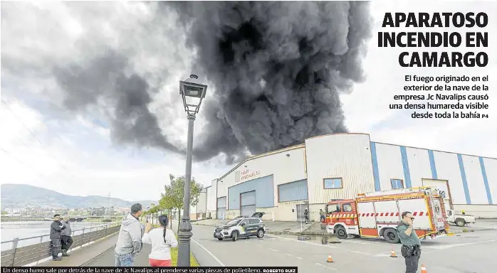 APARATOSO INCENDIO EN CAMARGO