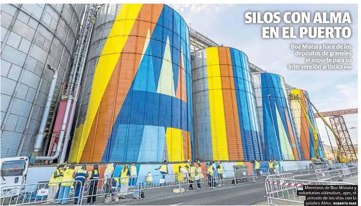 SILOS CON ALMA EN EL PUERTO