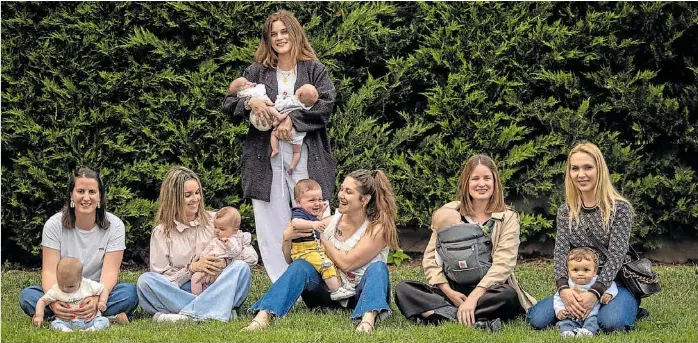 MAMÁS DE PRIMERA.