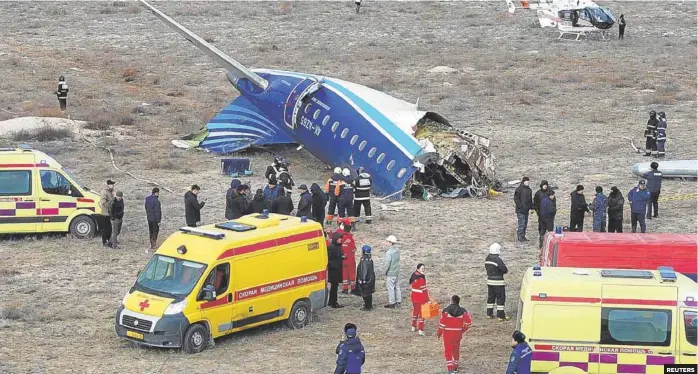 SE ESTRELLA UN AVIÓN COMERCIAL EN KAZAJISTÁN