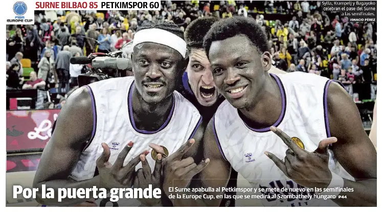 POR LA PUERTA GRANDE