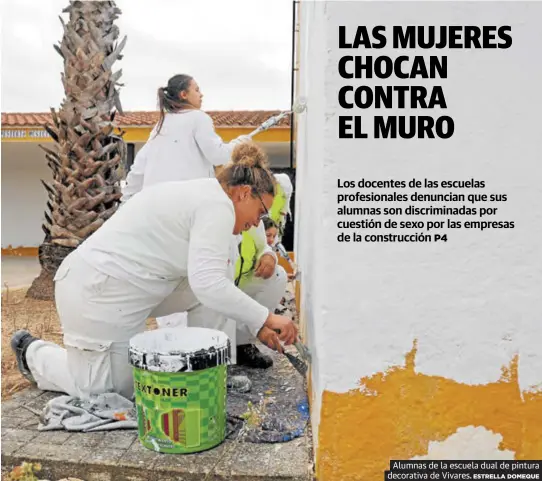 LAS MUJERES CHOCAN CONTRA EL MURO