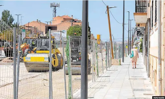 LA OBRA DEL METRO DA PASOS EN ARMILLA