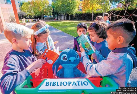 EL FÚTBOL PIERDE LA PARTIDA DEL RECREO