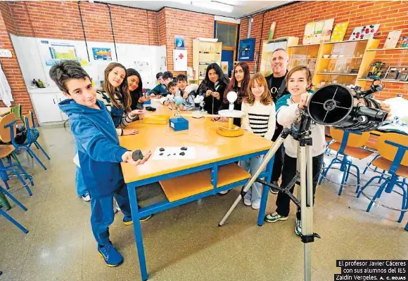 DEL RECREO AL ESPACIO