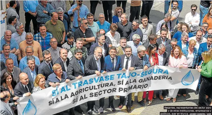 CIERRE DE FILAS POR EL TRASVASE