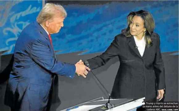 KAMALA HARRIS ACORRALA A DONALD TRUMP