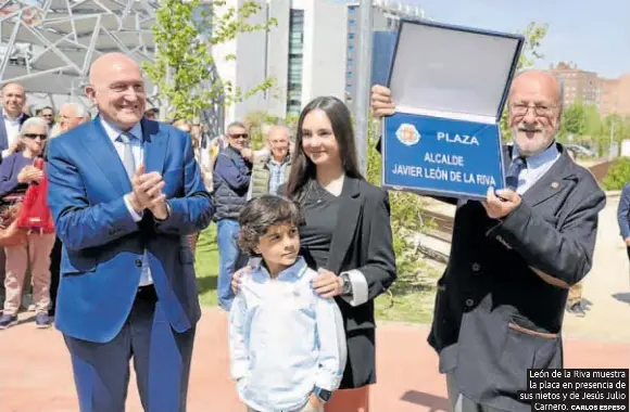 LEÓN DE LA RIVA YA TIENE SU PLAZA