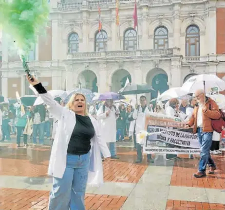 LOS MÉDICOS AMENAZAN CON EXTENDER SU HUELGA.