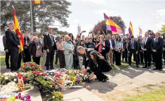 HOMENAJE A LOS ESPAÑOLES DE MAUTHAUSEN.