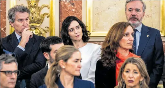 AYUSO MINIMIZA EL ESCÁNDALO.