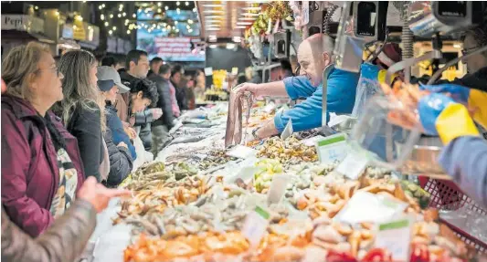 UNA MESA DE NAVIDAD MÁS CARA.