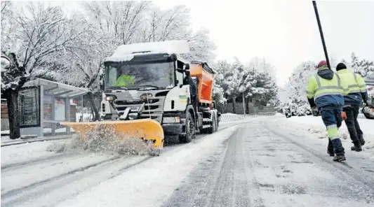 ‘KRISTIN’ SORPRENDE CON UNA INTENSA NEVADA.