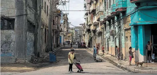 CUBA, VIVIR CADA VEZ MÁS AL LÍMITE.