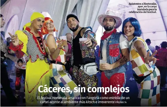 CÁCERES, SIN COMPLEJOS