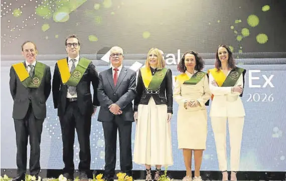 LA UEX PREMIA A SUS EGRESADOS MÁS BRILLANTES