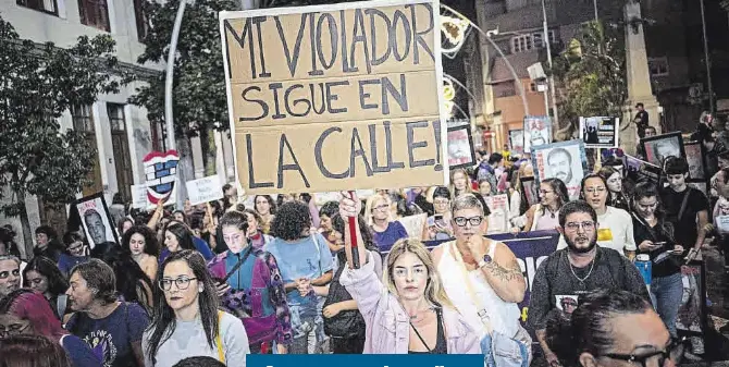 GUERRERAS EN LAS CALLES