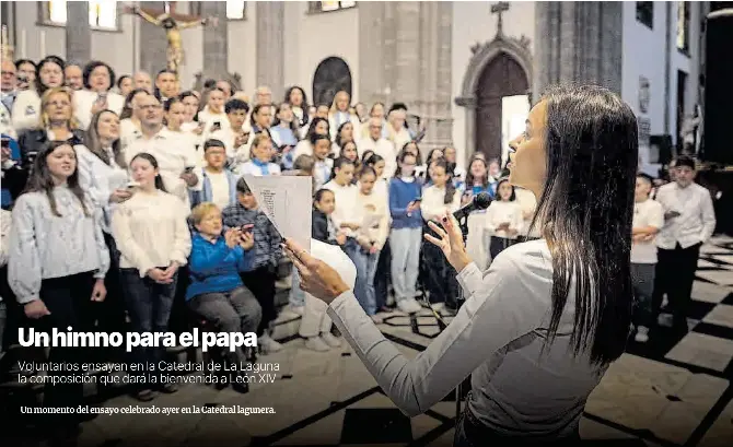UN HIMNO PARA EL PAPA