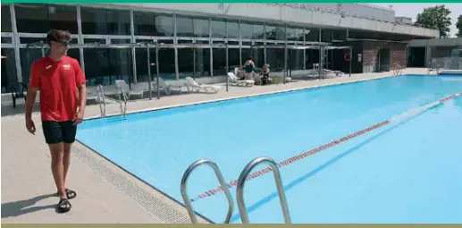 LES PISCINES OBREN ABANS