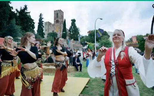 SANT PERE VIATJA AL PASSAT MEDIEVAL