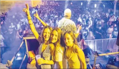 EL OBERT ATRAE A MULTITUDES EN EL BARRI ANTIC