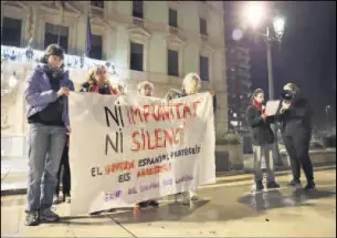 MARLASKA ES DESENTÉN DEL NOMENAMENT DEL COMISSARI