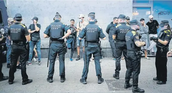 OFENSIVA POLICIAL CONTRA LES ARMES BLANQUES