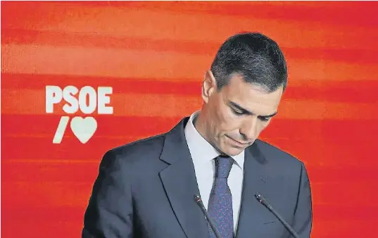 SÁNCHEZ DESTITUEIX CERDÁN PERÒ NO CONVOCARÀ ELECCIONS