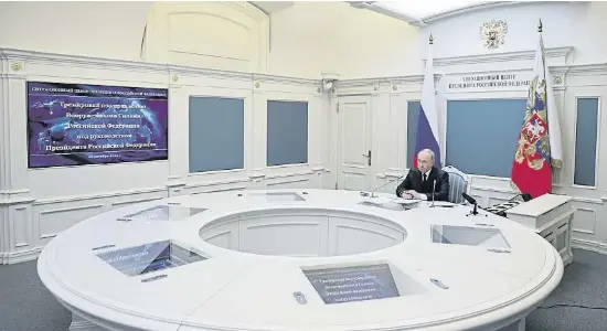 PUTIN CASTIGA KÍIV I DIRIGEIX MANIOBRES NUCLEARS