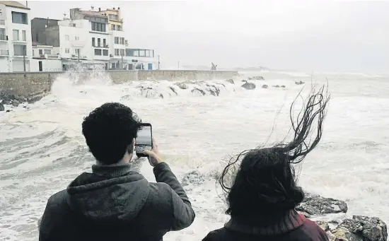 EL TEMPORAL AIGUALEIX LES FESTES