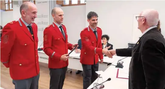 AGRADECIMIENTO DEPAIPORTA