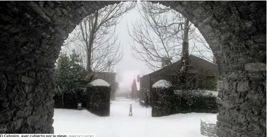 LA NIEVE SORPRENDE EN LA MONTAÑA DE LUGO