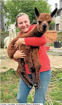 NACEN LAS DOS PRIMERAS ALPACAS VILALBESAS