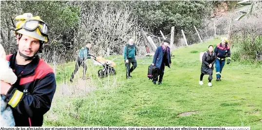 EVACUADOS 19 VIAJEROS DE UN TREN EN QUIROGA
