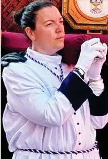 CAPIROTES QUE IGUALAN GÉNEROS