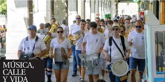MÚSICA, CALLE Y VIDA