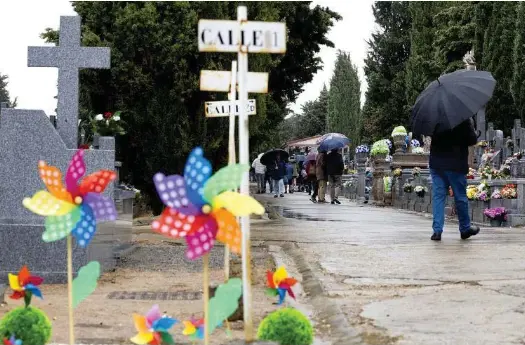 PARA SIEMPRE EN LA MEMORIA