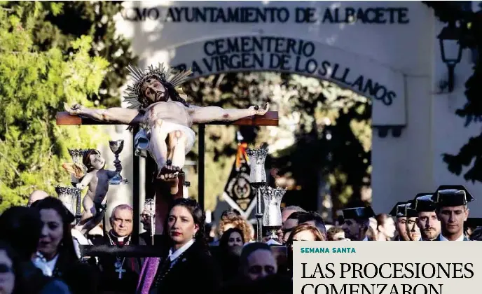 LAS PROCESIONES COMENZARON CON BRILLANTEZ