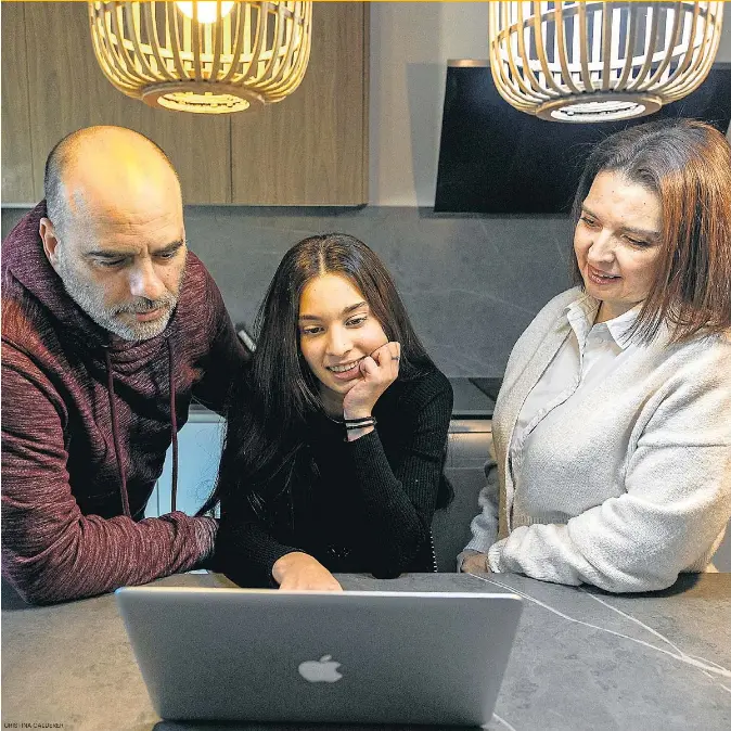 COMPTE ENRERE PER TRIAR ESCOLA