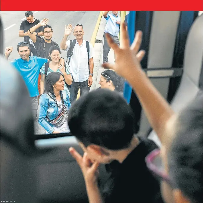 LES COLÒNIES ESCOLARS BUSQUEN MONITORS