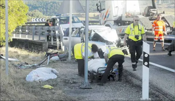 DOS FALLECIDAS EN EL ACCIDENTE MÁS GRAVE DEL AÑO