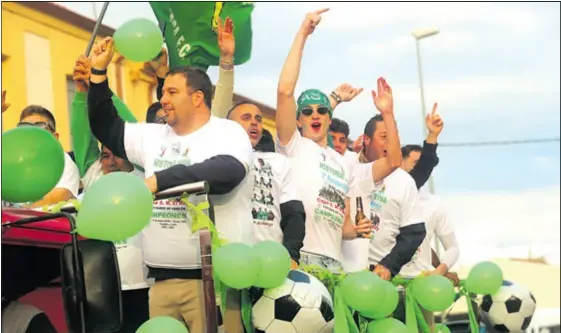 EL ASTORGA FESTEJA SUBIR A SEGUNDA FEDERACIÓN