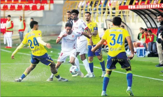 EMPATE ESTÉRIL QUE PROLONGA LA AGONÍA