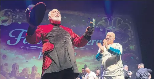 UN PREGÓN PARA QUITARSE EL SOMBRERO